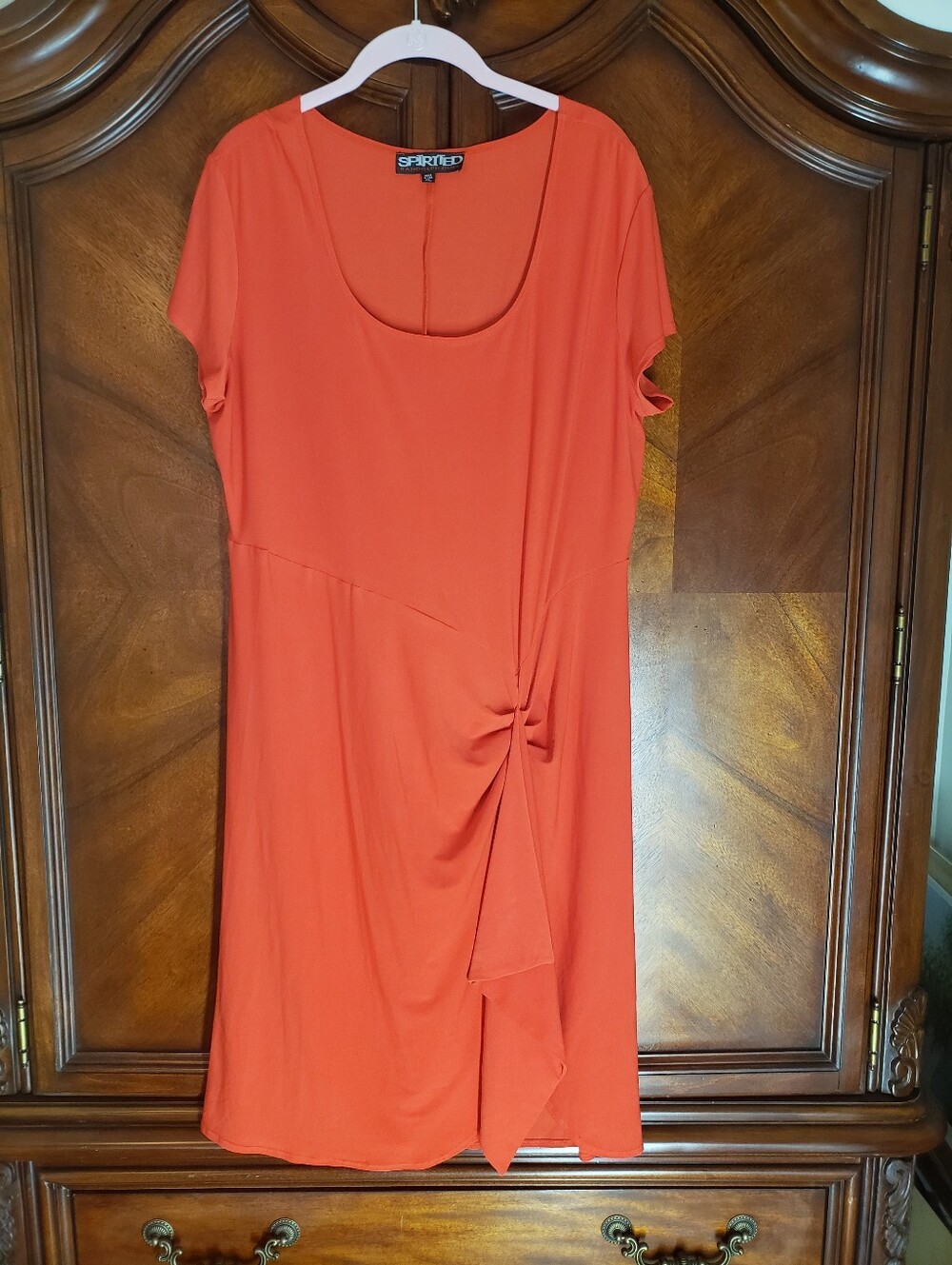 Spirit Orange Short-Sleeve Midi Dress with Front Twist